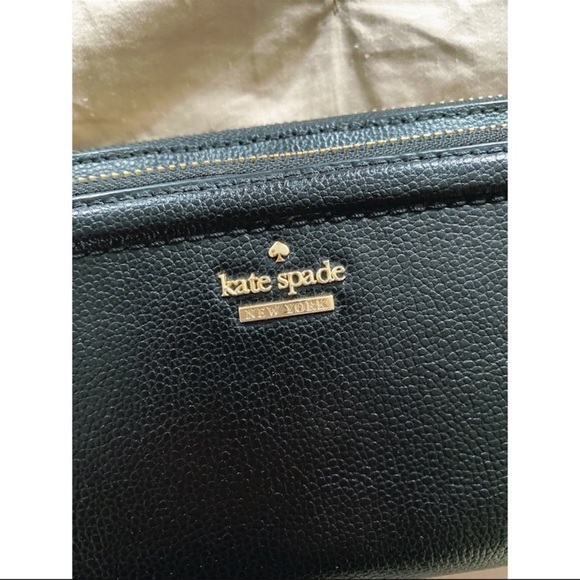 Kate Spade Anita Patterson Drive Wallet Wristlet - Picture 4 of 5